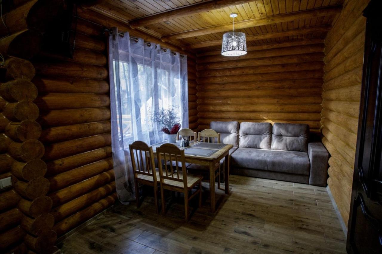 Комплекс Відпочинку Goldfіsh Сlub Guest House Babintsy Exterior photo